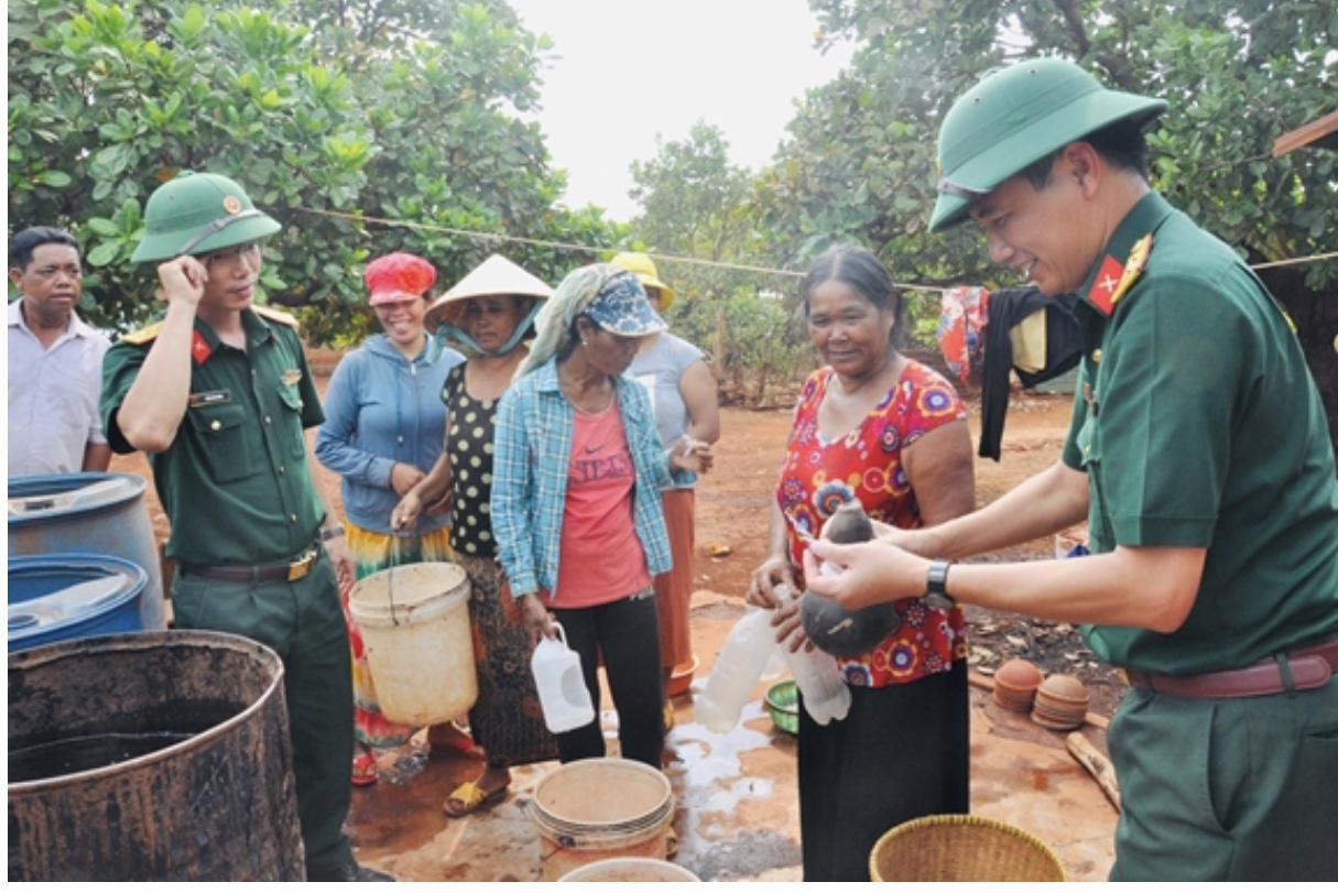 Bám sát nhiệm vụ, tiếp sức cho bà con vùng biên giới phát triển kinh tế 